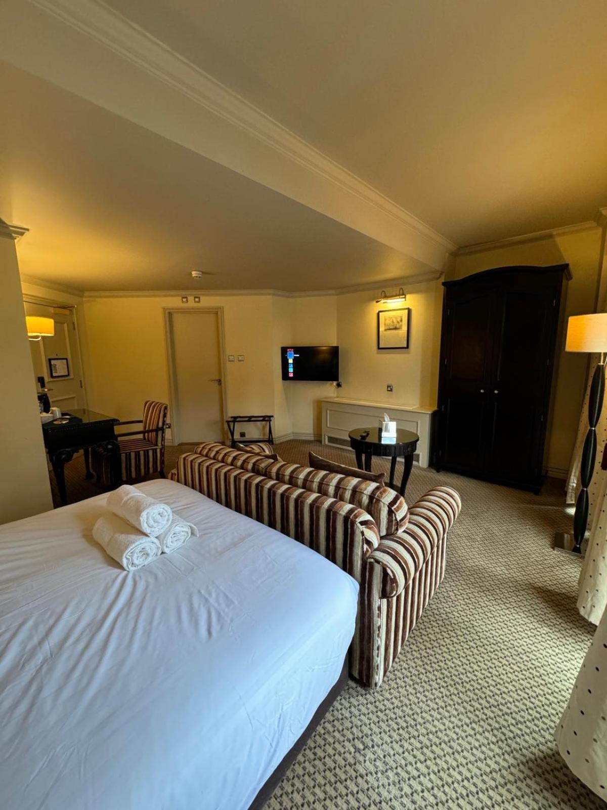 H & G Hotel Opposite Windsor Castle Luaran gambar